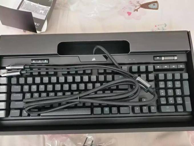 美商海盗船键盘