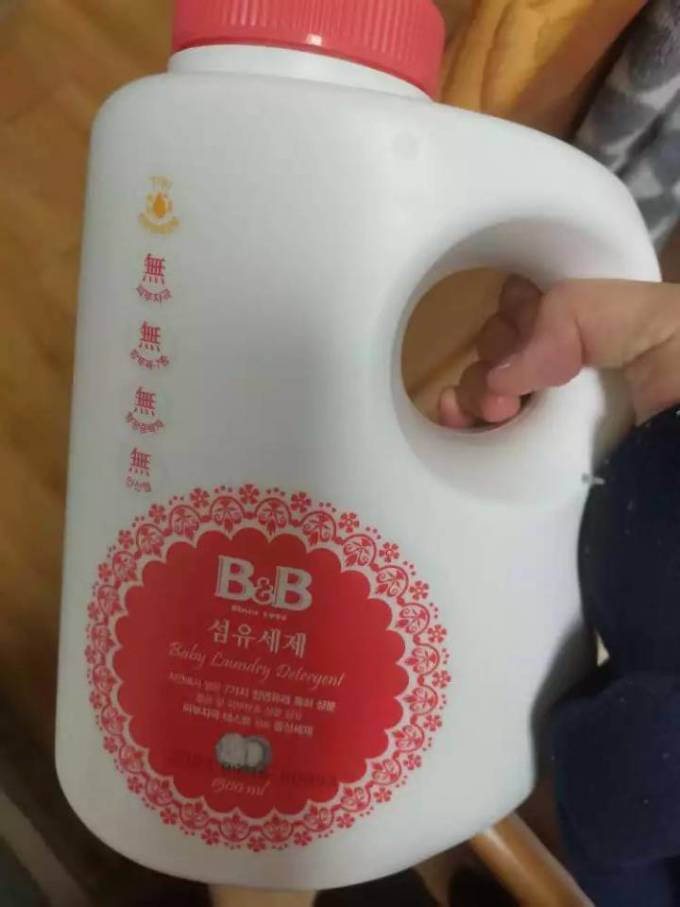 保宁宝宝洗衣液