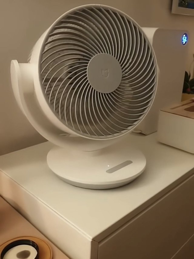 小米空气循环风扇台式