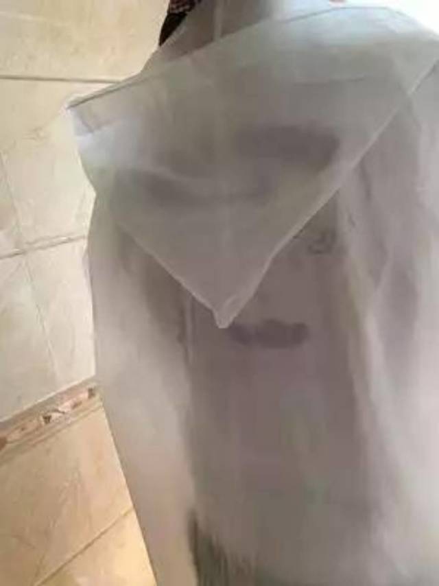 雨衣