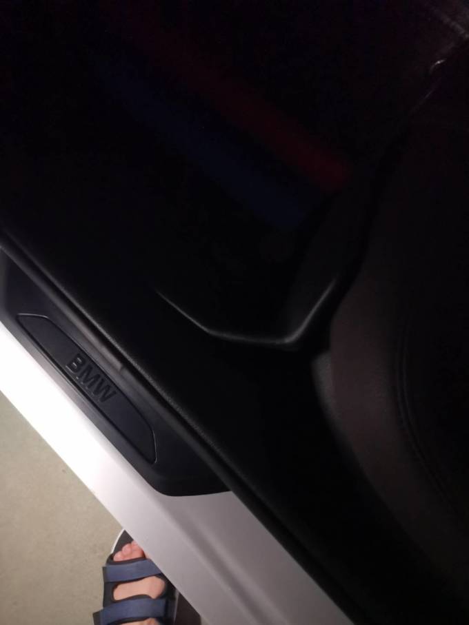 雅鞍车用脚垫