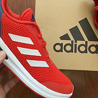 轻便的adidas FortaRun FY1337运动鞋