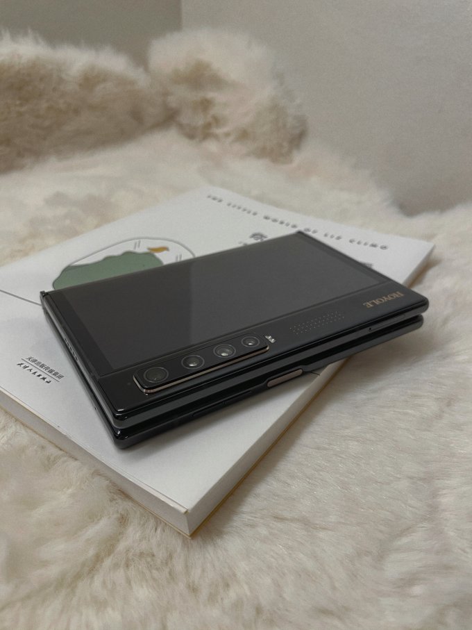 晒晒拿到的柔宇flexpai2折叠屏手机