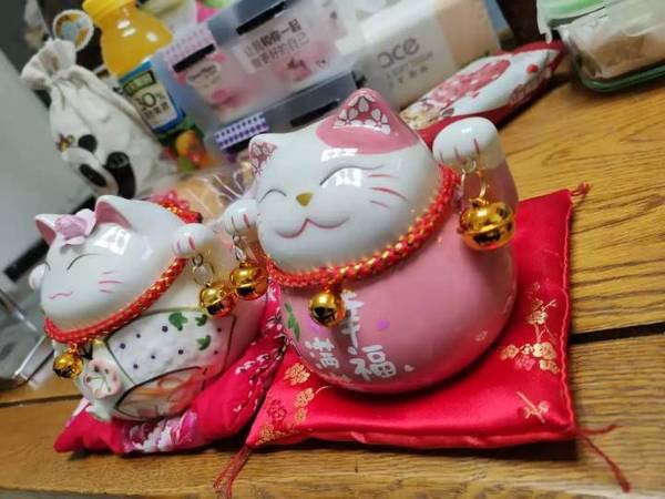 招财猫储蓄罐