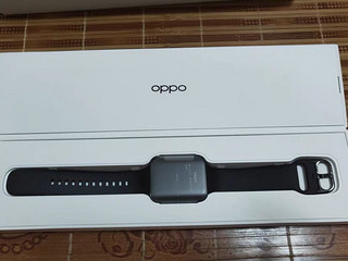 智能手表是OPPOwatch