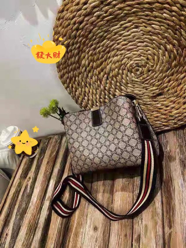 复古印花长肩带包包