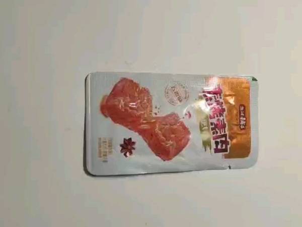 盐津铺子素烤素肉，吃起来真的很像肉！