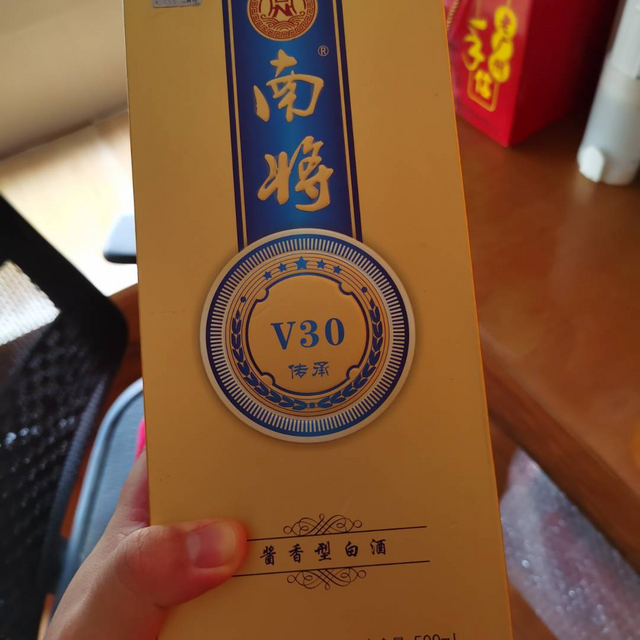 一款顶多口粮酒的南将v30