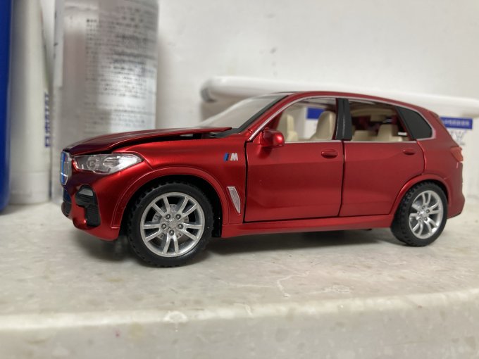 砺能玩具汽车模型