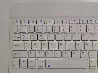 灰常实用的iPad蓝牙键盘