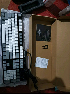 黑爵ak35 PBT材质，性价比机械键盘