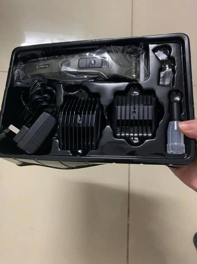 康夫电动理发器