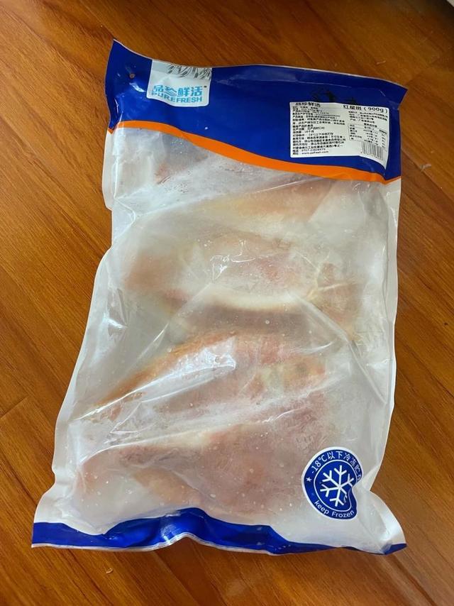 很新鲜，到家还冻得很好，券后价格美丽。