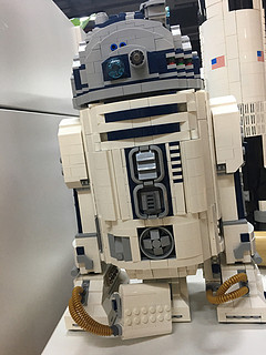 我最爱的机器人R2-D2