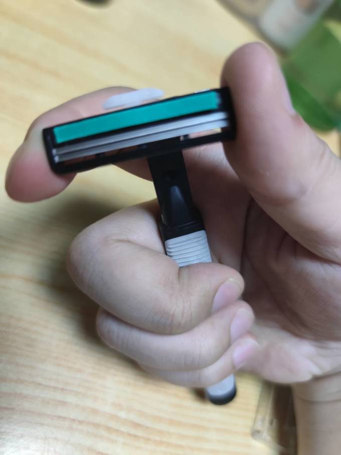 吉列手动剃须刀