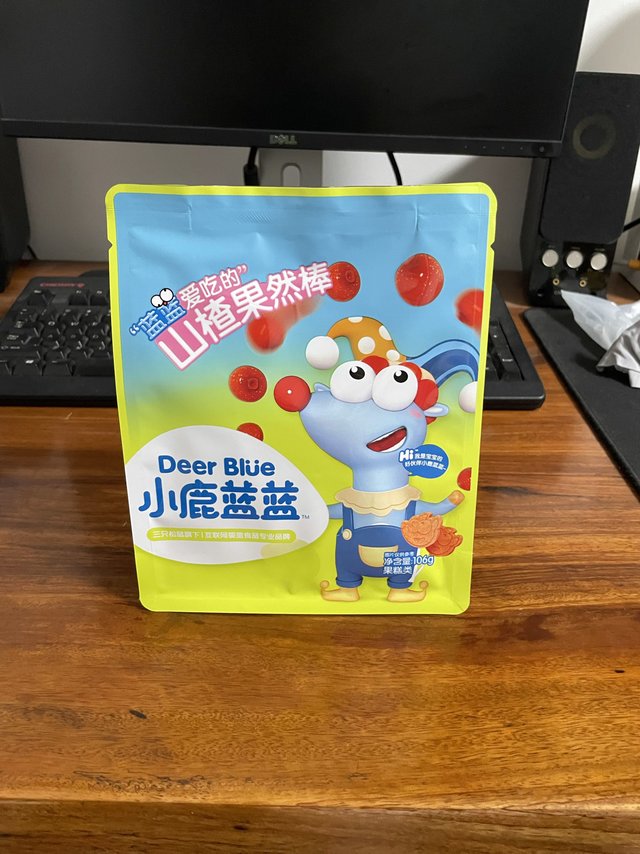 小鹿蓝蓝山楂棒棒糖