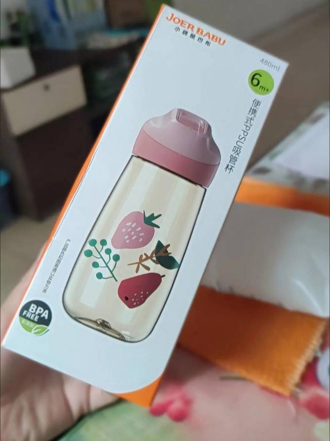 小袋鼠巴布学饮杯