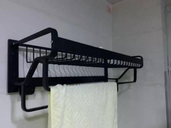 一卫浴室置物架