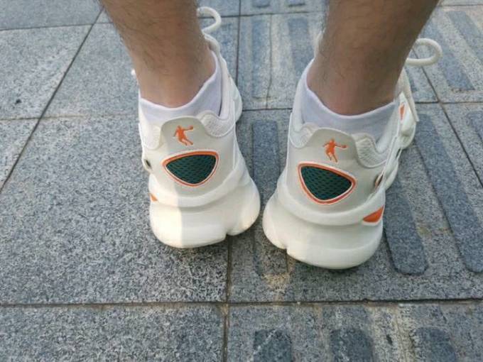 男士休闲鞋