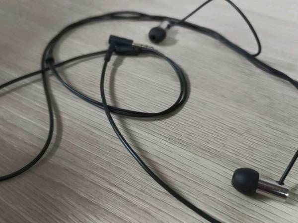 Final E3000入耳式耳机