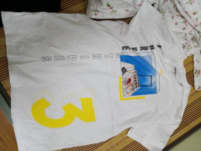 阿迪达斯男士T恤