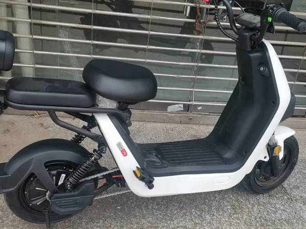 小牛国标电动车