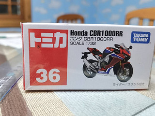 多美卡36号摩托车本田CBR1000RR