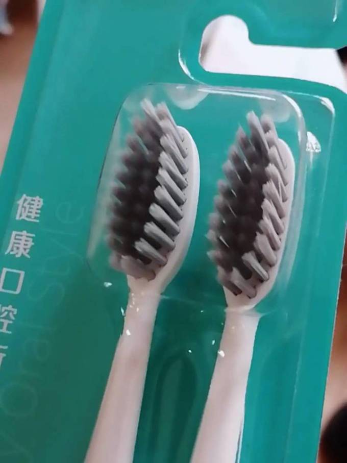 倍加洁牙刷