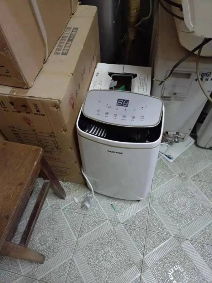 奥克斯除湿器