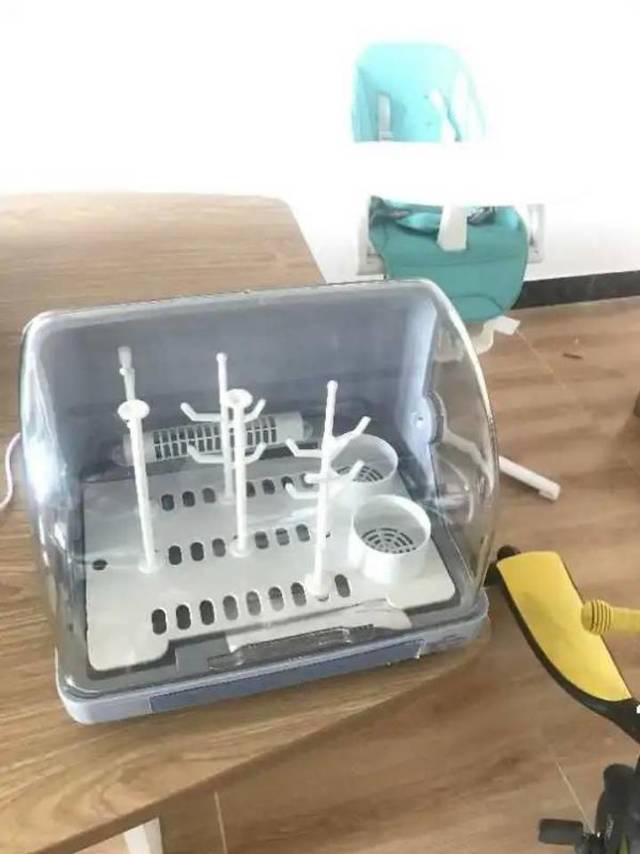 奶瓶消毒器