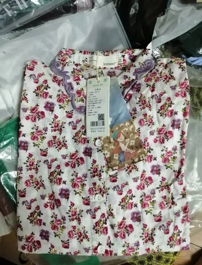 女士衬衫
