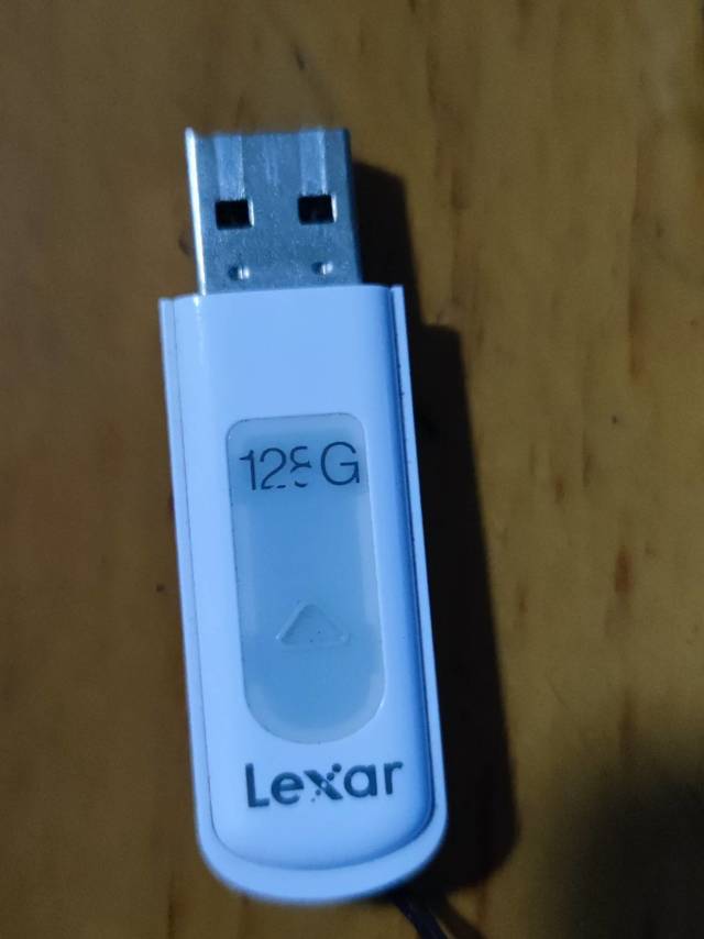 装机是买一个U盘做启动盘装系统