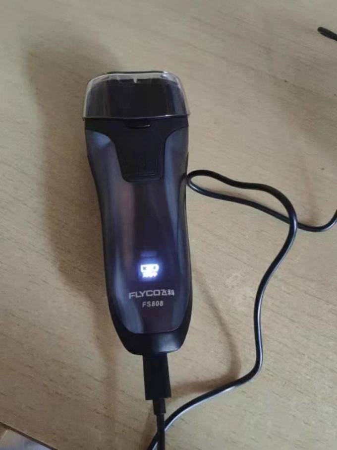 飞科fs808电动剃须刀怎么样 价格很便宜的飞科电动剃须刀._什么值得买