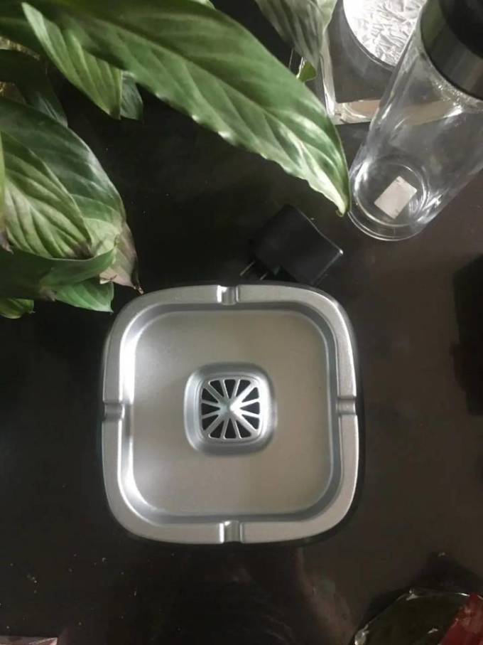 一物一造烟灰缸