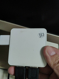 简洁好用的USB3.0分线器