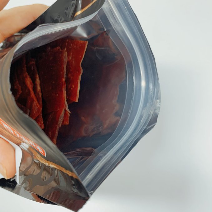 良品铺子肉干肉脯