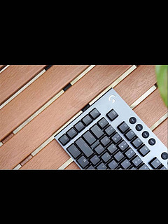 罗技G813超薄RGB矮轴游戏键盘