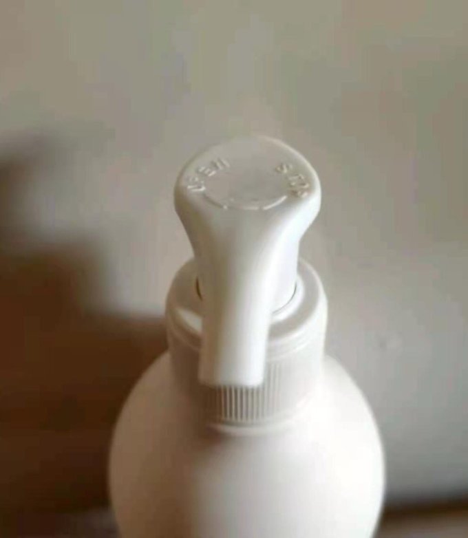 洁面乳