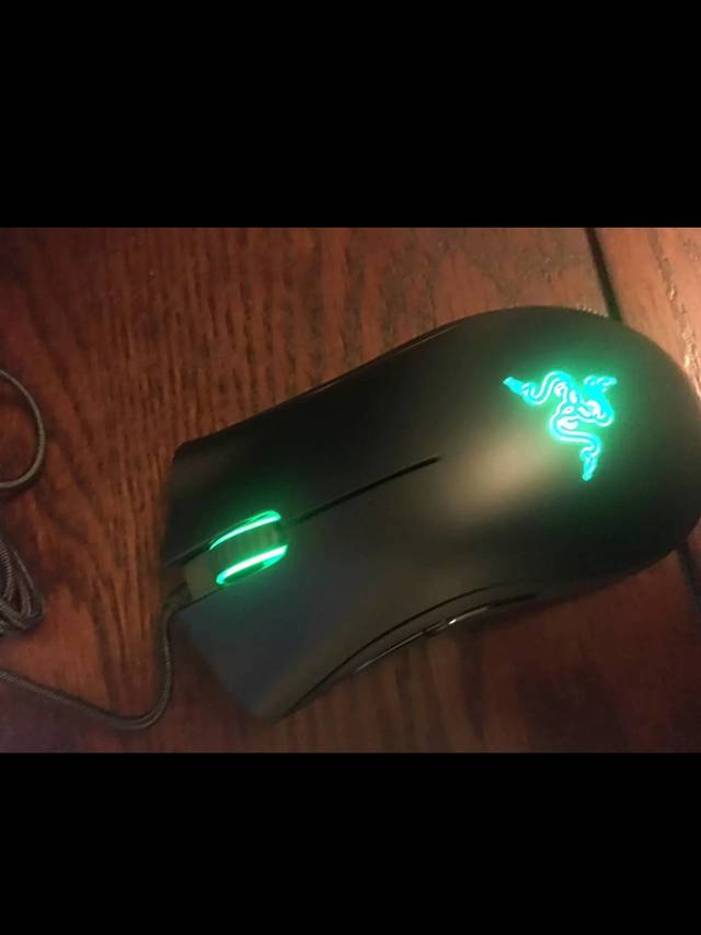 ​雷蛇鼠标手感超好玩 LOLCF不在话下