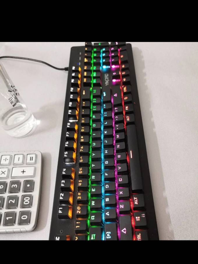 银雕键盘