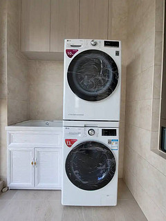 LG洗衣烘干机