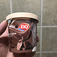 美妙的细腻甜美—DQ巧克力口味冰激凌