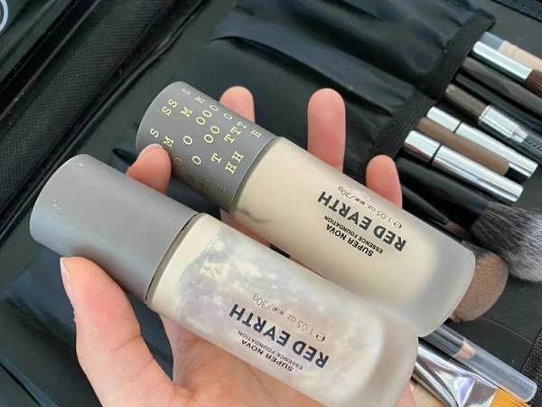 红地球粉底液，姐妹们闭眼入呀！！