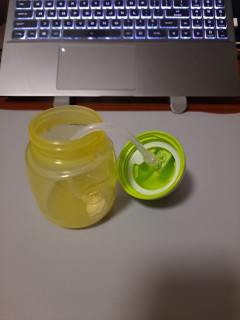 这款贝亲的奶嘴学饮杯也太舒适了吧