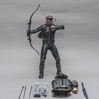 Hottoys复仇者联盟4鹰眼