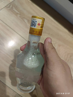 文君小酒，凝聚历史于一瓶