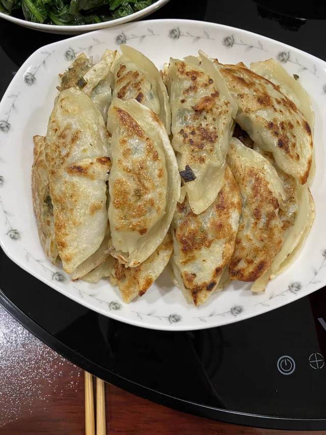 吃起来超级满足的猪肉水饺绝了，强烈推荐