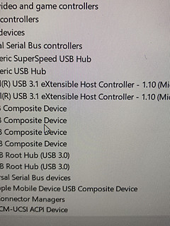 扁平化的戴尔USB3.0 WD15扩展坞