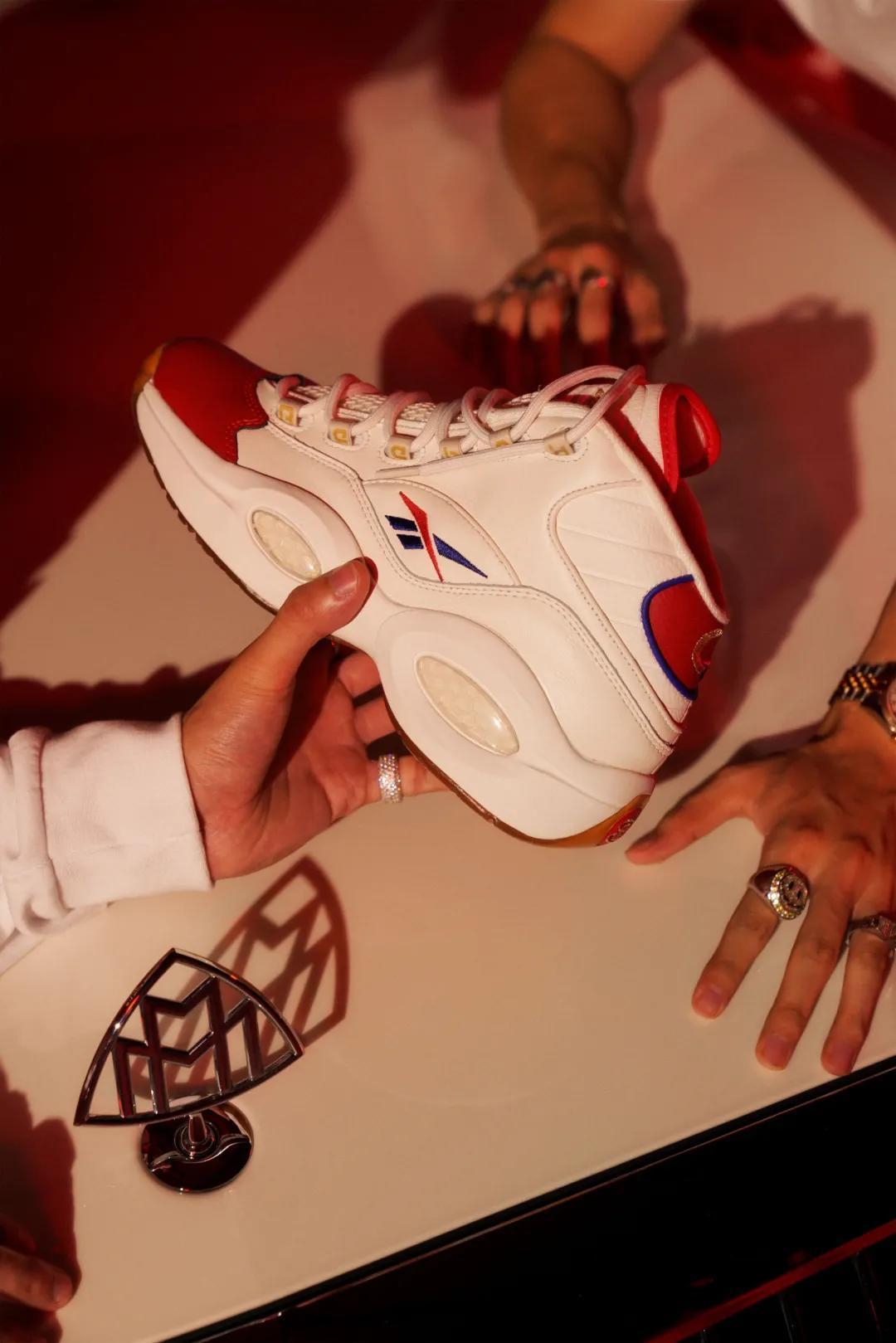 锐步再次复刻艾弗森战靴具有特殊意义