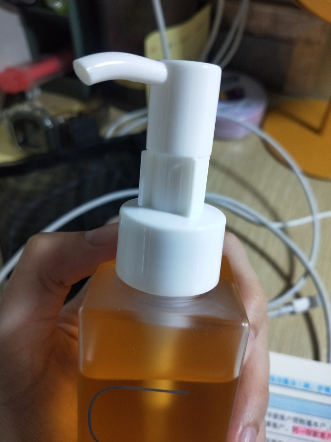 悠宜卸妆水